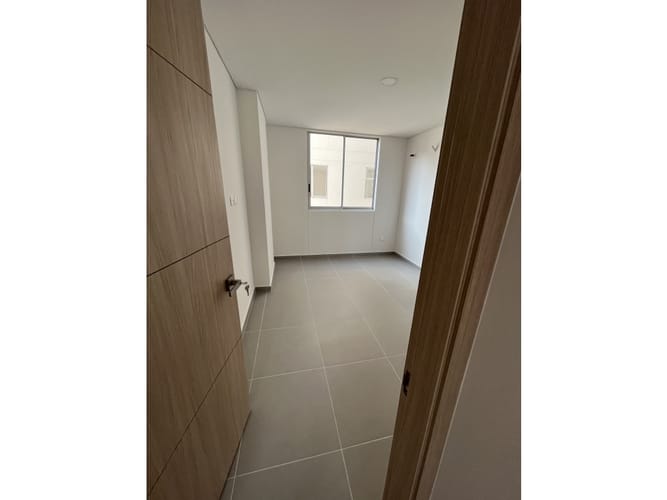 Apartamento de 2 alcobas en arriendo en Cristales, Cali, 102 m² · foto 15 de 24