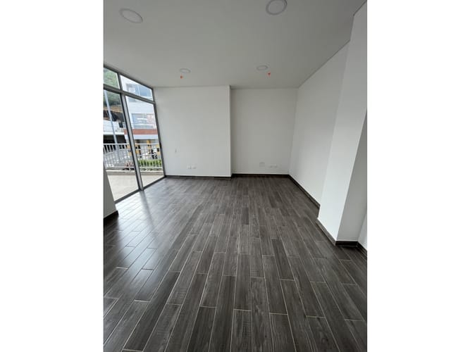 Apartamento de 2 alcobas en arriendo en Cristales, Cali, 102 m² · foto 19 de 24