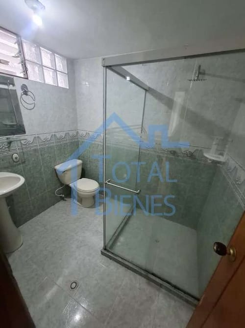 Apartamento de 3 alcobas en arriendo en Las Playas, Medellín, 100 m² · foto 17 de 19