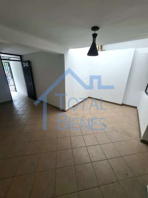 Apartamento de 3 alcobas en arriendo en Las Playas, Medellín, 100 m² · foto 5 de 19