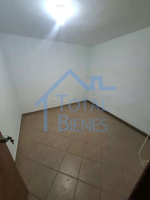 Apartamento de 3 alcobas en arriendo en Las Playas, Medellín, 100 m² · foto 11 de 19