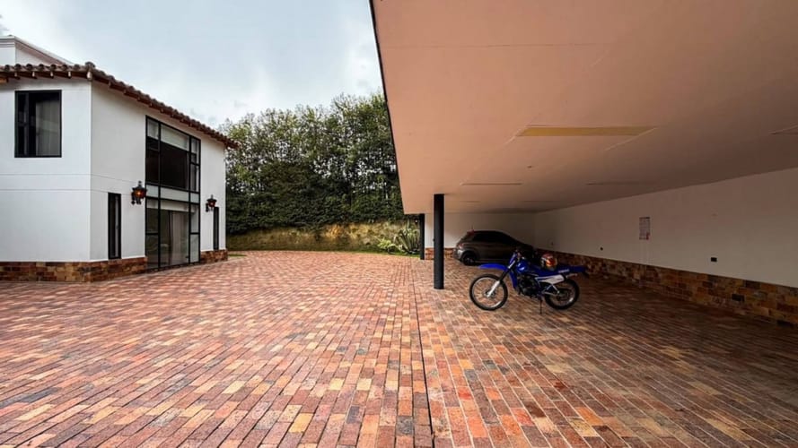 Casa de 4 alcobas en arriendo en El Porvenir, Rionegro, 500 m² · foto 23 de 24