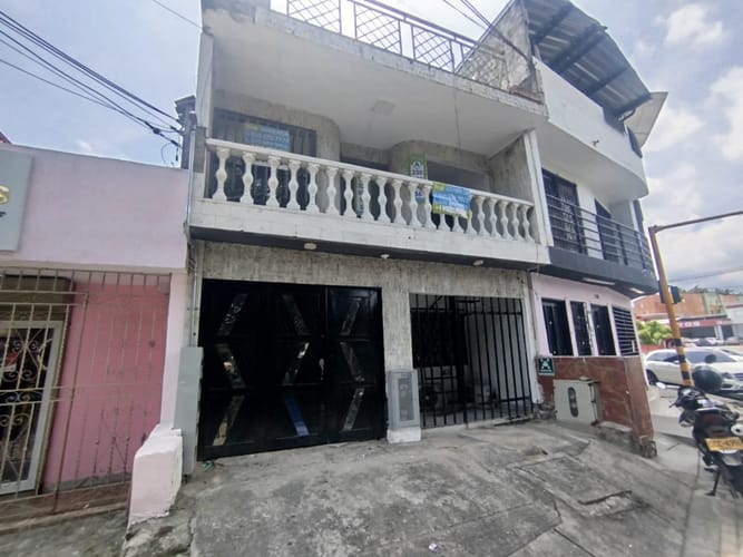 Apartamento de 2 alcobas en arriendo en Cañaverales, Cali, 70 m² · foto 2 de 23