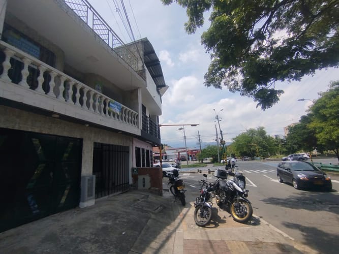 Apartamento de 2 alcobas en arriendo en Cañaverales, Cali, 70 m² · foto 3 de 23