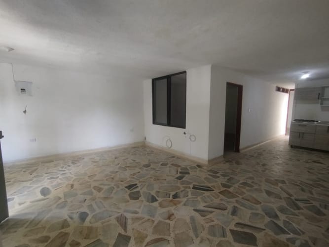 Apartamento de 2 alcobas en arriendo en Cañaverales, Cali, 70 m² · foto 6 de 23