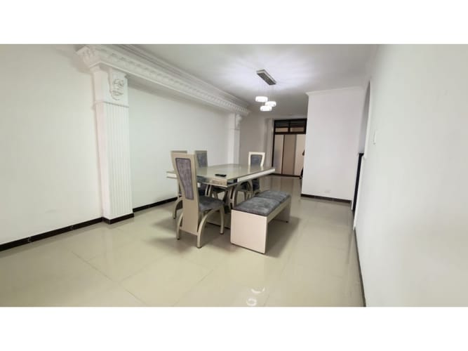 Casa de 4 alcobas en venta en El Ingenio, Cali, 320 m² · foto 5 de 12