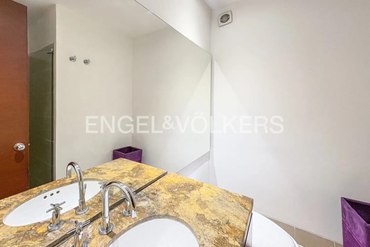 Apartamento de 3 alcobas en venta en Iraka, Bogotá, 211 m² · foto 18 de 24
