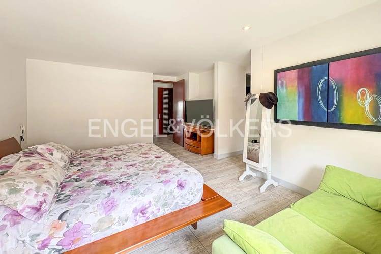 Apartamento de 3 alcobas en venta en Iraka, Bogotá, 211 m² · foto 14 de 24