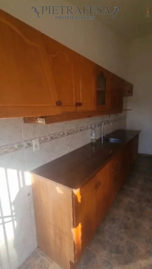 Casa en alquiler, 3 dormitorios, 1 baño, patio, cochera. Solymar. · Foto 5