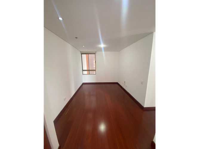 Apartamento de 3 alcobas en arriendo en Lagos De Cordoba, Bogotá, 112 m² · foto 17 de 24