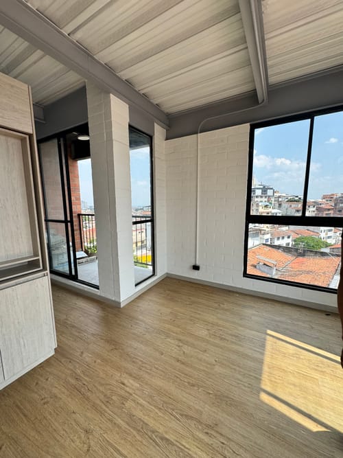 Apartaestudio en arriendo en Cristales, Cali, 50 m² · foto 2 de 3