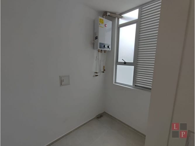 Apartamento de 2 alcobas en arriendo en Alta Suiza, Manizales, 63 m² · foto 13 de 22