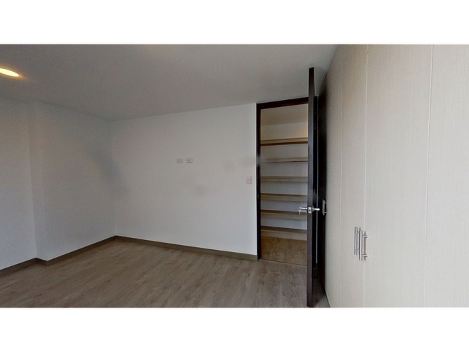 Apartamento de 2 alcobas en venta en Estoril, Bogotá, 76 m² · foto 8 de 19