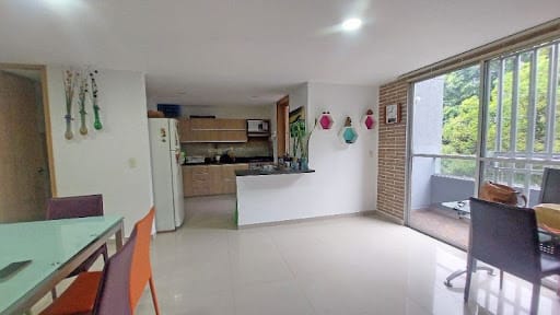 Apartamento de 2 alcobas en arriendo en San Joaquin, Medellín, 90 m² · foto 3 de 13