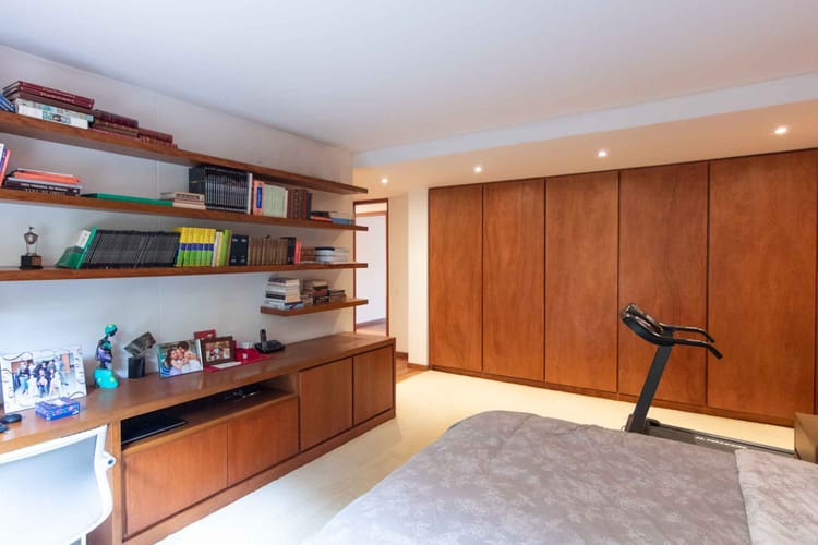 Apartamento de 2 alcobas en venta en Cerros De Los Alpes, Bogotá, 314 m² · foto 19 de 23