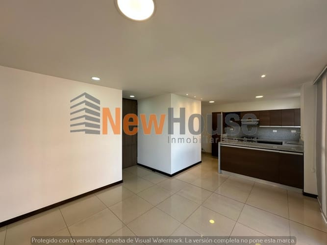 Apartamento en Arriendo en Milla de Oro, Medellín
