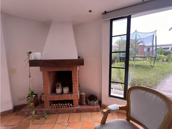 Casa de 4 alcobas en arriendo en El Arenillo, Manizales, 296 m² · foto 4 de 16
