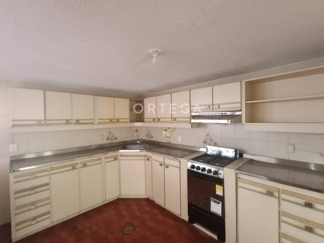 Casa de 5 alcobas en arriendo en Cañaveral Panamericano, Floridablanca, 300 m² · foto 8 de 24