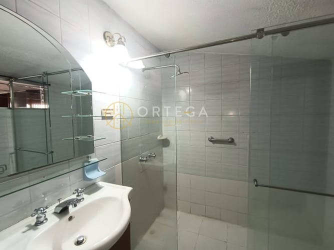 Casa de 5 alcobas en arriendo en Cañaveral Panamericano, Floridablanca, 300 m² · foto 24 de 24