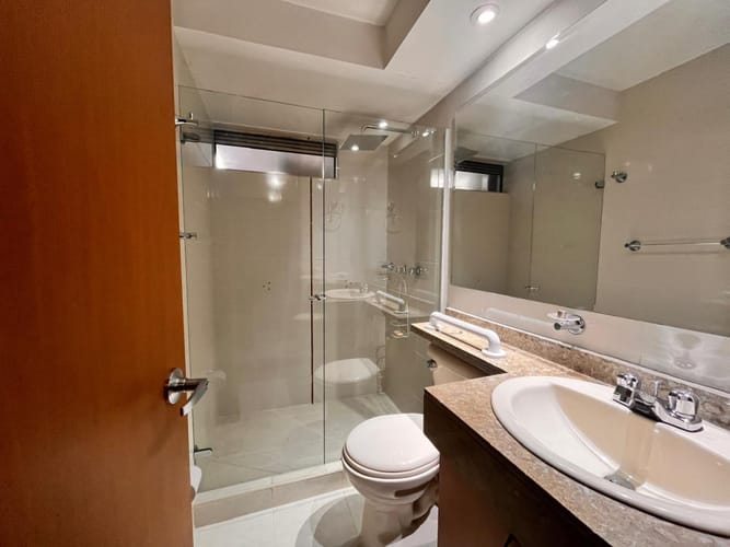 Apartamento de 3 alcobas en venta en Colina Campestre, Bogotá, 81 m² · foto 9 de 24