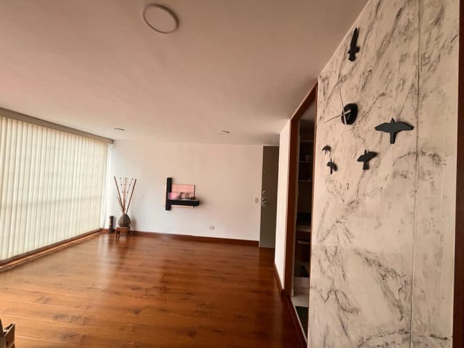 Apartamento de 3 alcobas en venta en Colina Campestre, Bogotá, 81 m² · foto 11 de 24