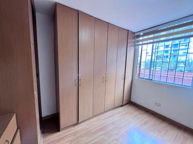 Apartamento de 3 alcobas en venta en Colina Campestre, Bogotá, 81 m² · foto 15 de 24