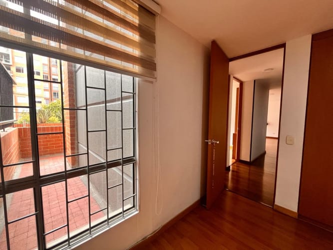 Apartamento de 3 alcobas en venta en Colina Campestre, Bogotá, 81 m² · foto 19 de 24