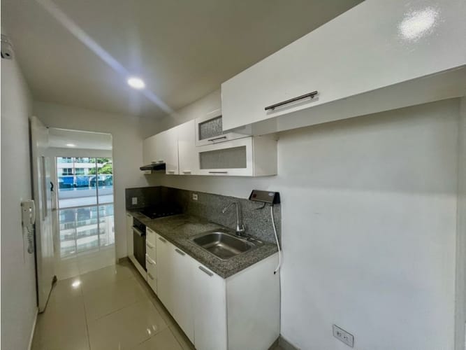 Apartamento de 3 alcobas en arriendo en Ciudad Jardin, Barranquilla, 101 m² · foto 5 de 17