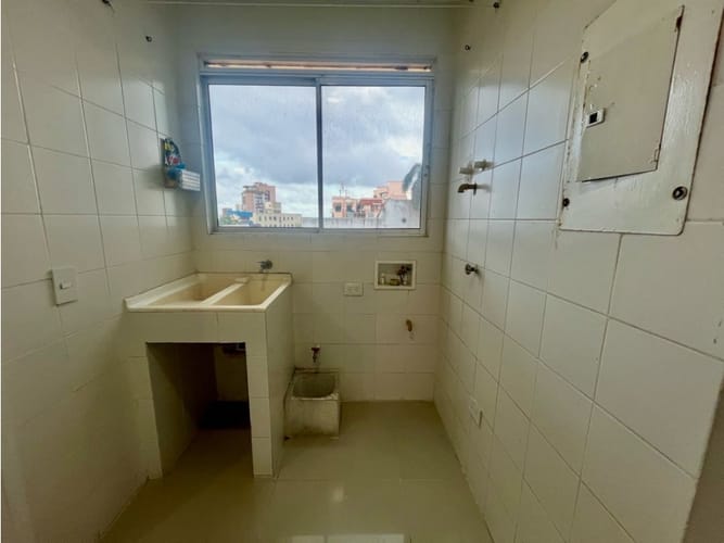 Apartamento de 3 alcobas en arriendo en Ciudad Jardin, Barranquilla, 101 m² · foto 15 de 17