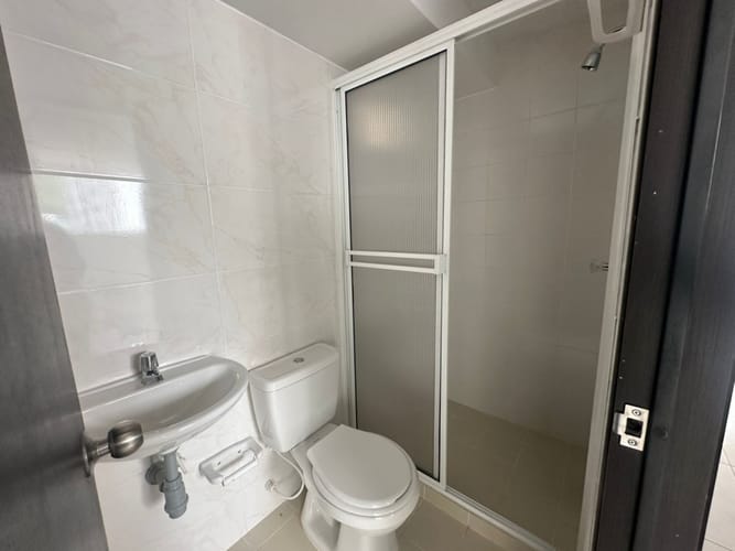 Apartamento de 3 alcobas en arriendo en Colseguros Norte, Bucaramanga, 48 m² · foto 8 de 9