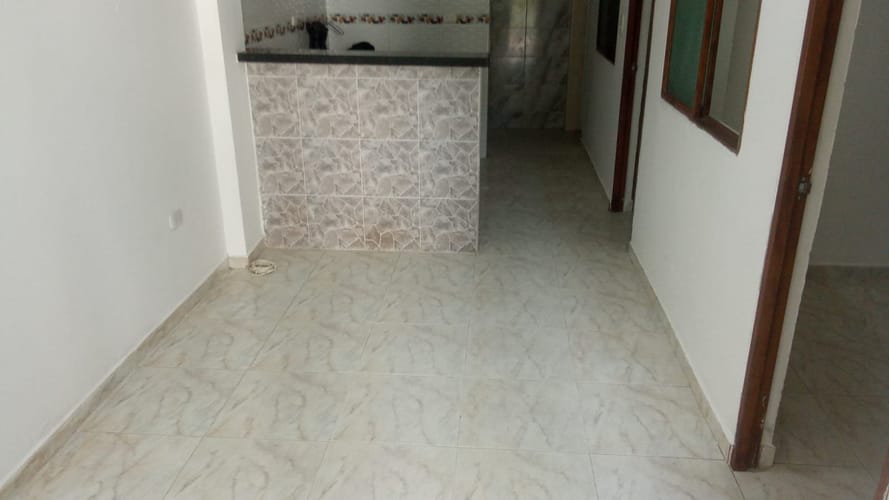 Apartamento de 2 alcobas en arriendo en Puerto Madero, Girón, 50 m² · foto 9 de 12