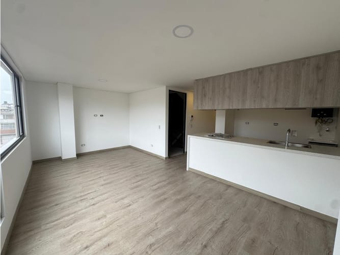 Apartamento de 3 alcobas en arriendo en Santa Matilde, Bogotá, 75 m² · foto 3 de 14