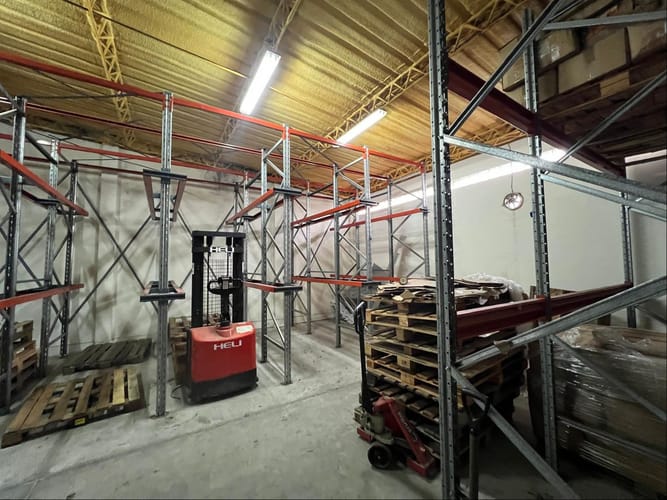 Alquiler local de 300m2 en Sayago · Foto 4