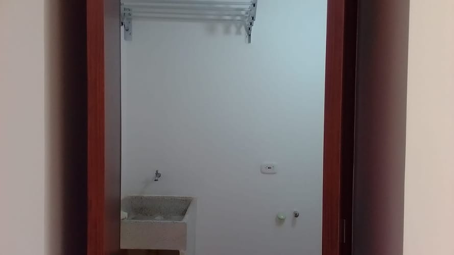 Apartamento de 2 alcobas en arriendo en Chapinero Alto, Bogotá, 52 m² · foto 9 de 16