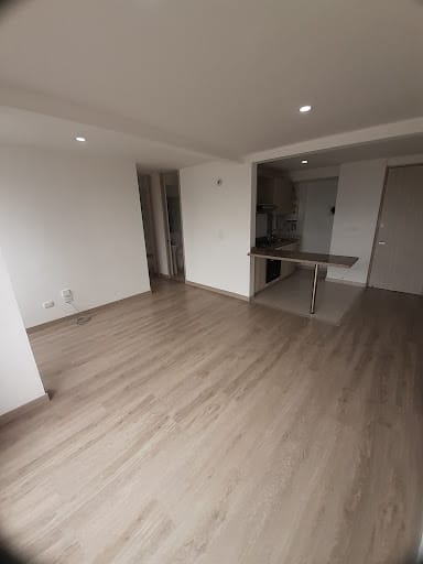 Apartamento de 2 alcobas en arriendo en Fontibon, Bogotá, 48 m² · foto 13 de 24