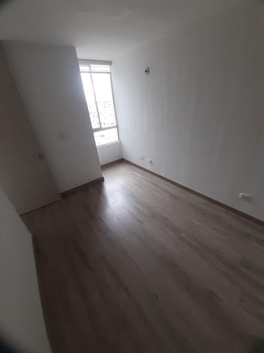 Apartamento de 2 alcobas en arriendo en Fontibon, Bogotá, 48 m² · foto 22 de 24
