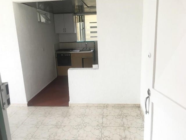 Apartamento de 2 alcobas en arriendo en Engativá, Bogotá, 46 m² · foto 2 de 16