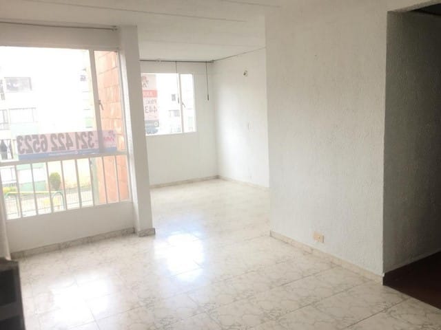 Apartamento de 2 alcobas en arriendo en Engativá, Bogotá, 46 m² · foto 3 de 16