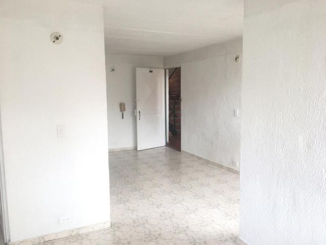 Apartamento de 2 alcobas en arriendo en Engativá, Bogotá, 46 m² · foto 4 de 16