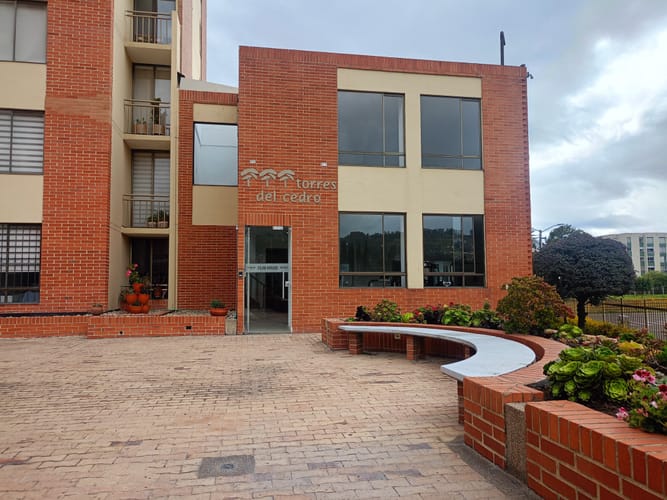 Apartamento de 3 alcobas en arriendo en Villas De Aranjuez, Bogotá, 62 m² · foto 2 de 10