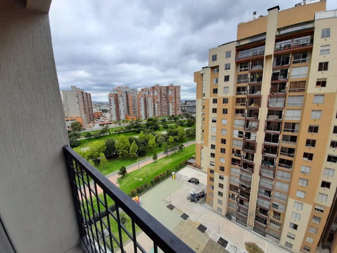 Apartamento de 3 alcobas en arriendo en Pontevedra, Bogotá, 80 m² · foto 4 de 7