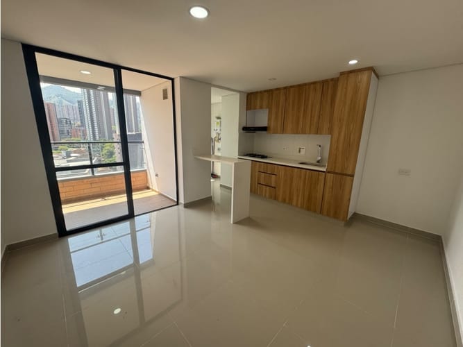 Apartamento en Arriendo en Calle larga, Sabaneta