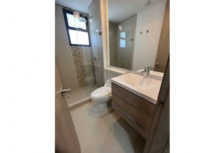 Apartaestudio en arriendo en Fontibon, Bogotá, 33 m² · foto 7 de 8