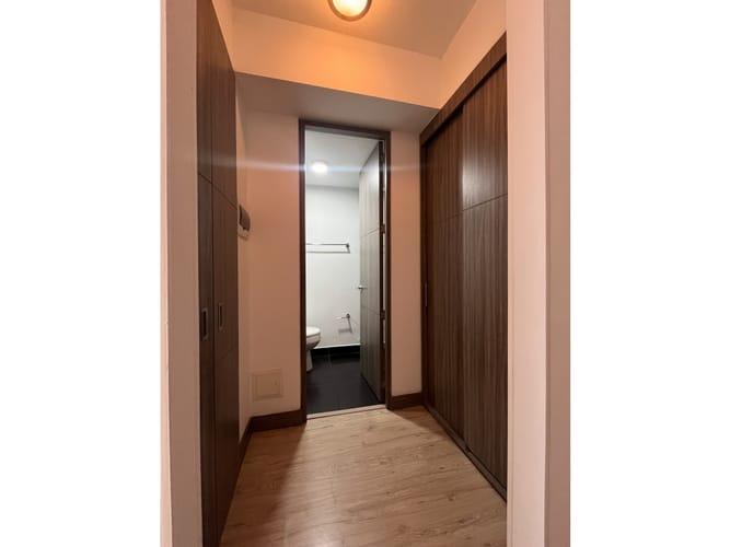 Apartaestudio en venta en San Diego, Bogotá, 35 m² · foto 8 de 9