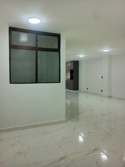 Casa de 3 alcobas en arriendo en Caicedo, Medellín, 110 m² · foto 4 de 10