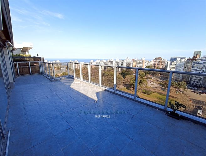 Alq. Penthouse. Gran terr. c/parr, 3 Dor, estar, gje · Foto 2