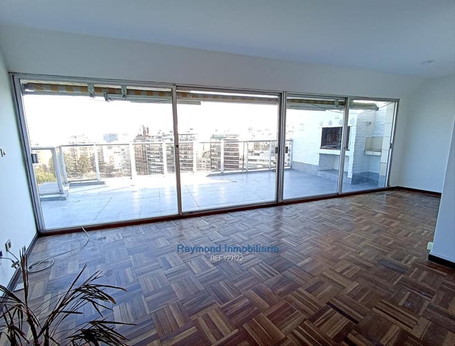 Alq. Penthouse. Gran terr. c/parr, 3 Dor, estar, gje · Foto 5