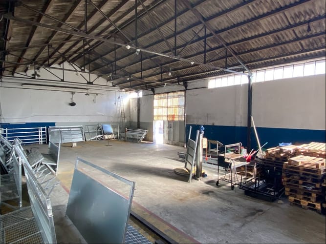 Alquiler Deposito con oficinas en Aguada · Foto 2