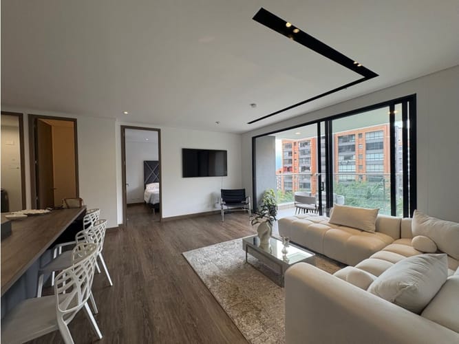 Apartamento de 2 alcobas en arriendo en El Poblado, Bogotá, 95 m² · foto 3 de 24