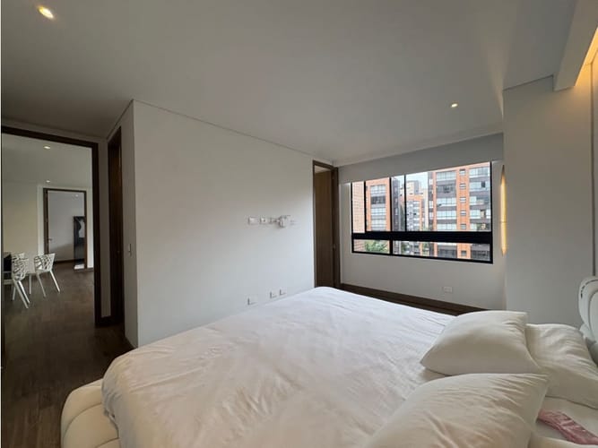 Apartamento de 2 alcobas en arriendo en El Poblado, Bogotá, 95 m² · foto 6 de 24